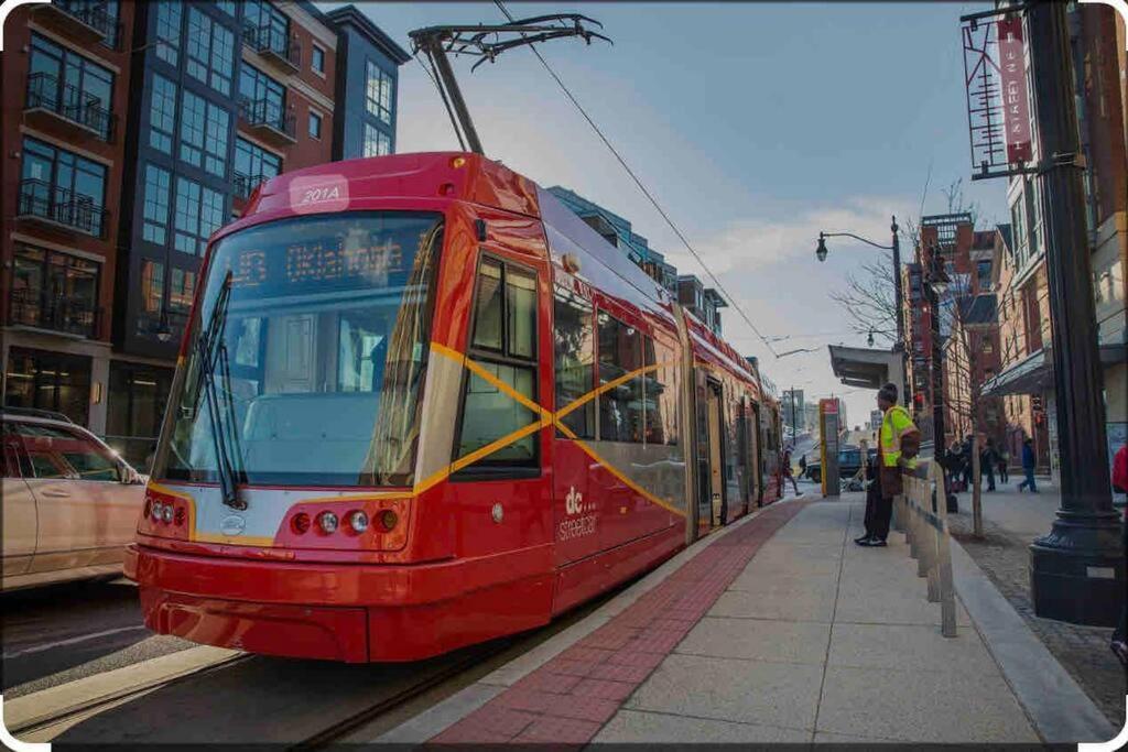 Brandnew Luxury Capitol Hill Apt! Near Free Trolly ワシントン エクステリア 写真